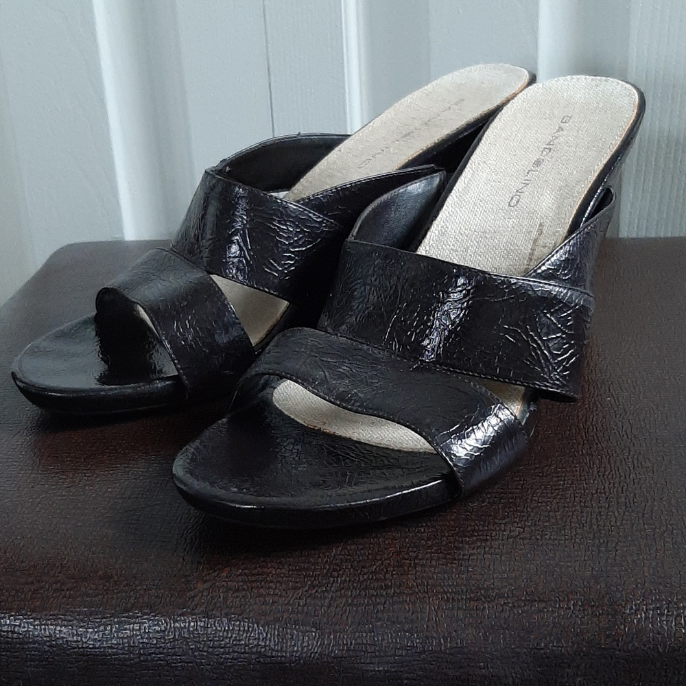 Wedge slip on shoes
